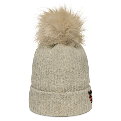 White Bear Lake Shield Columbia pom-pom beanie